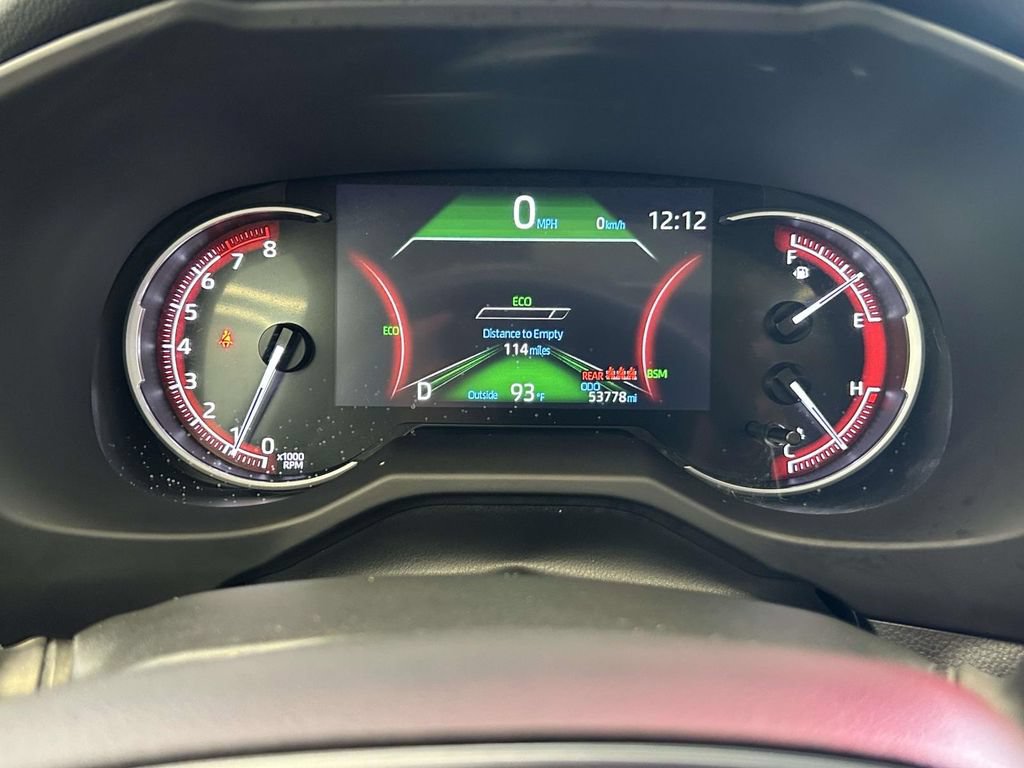 Used 2024 Toyota RAV4 XLE Premium FWD image 28