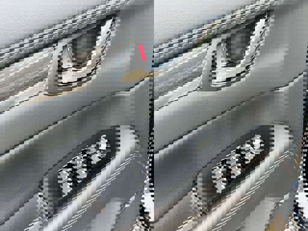 Used 2023 MAZDA CX-5 AWD 2.5 S w/ Premium Plus Pkg image 13