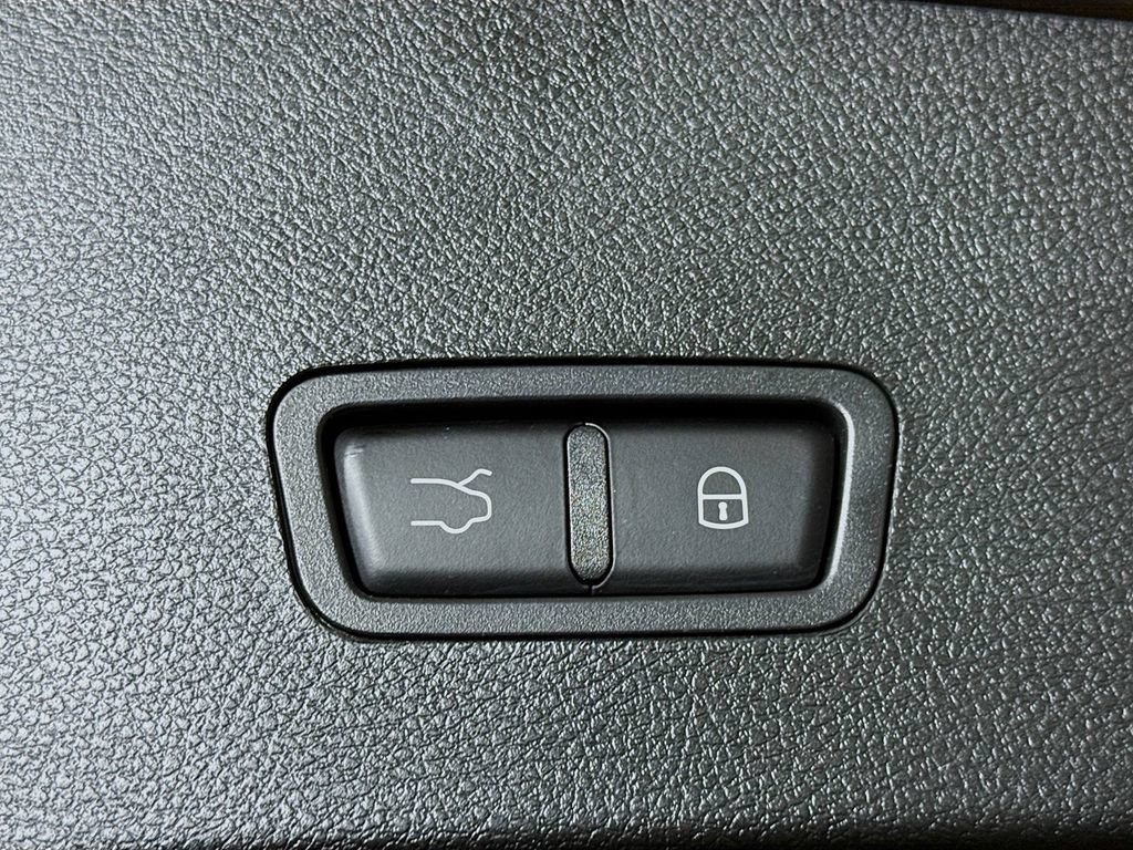 Used 2024 Dodge Hornet R/T Plus AWD/4WD image 30