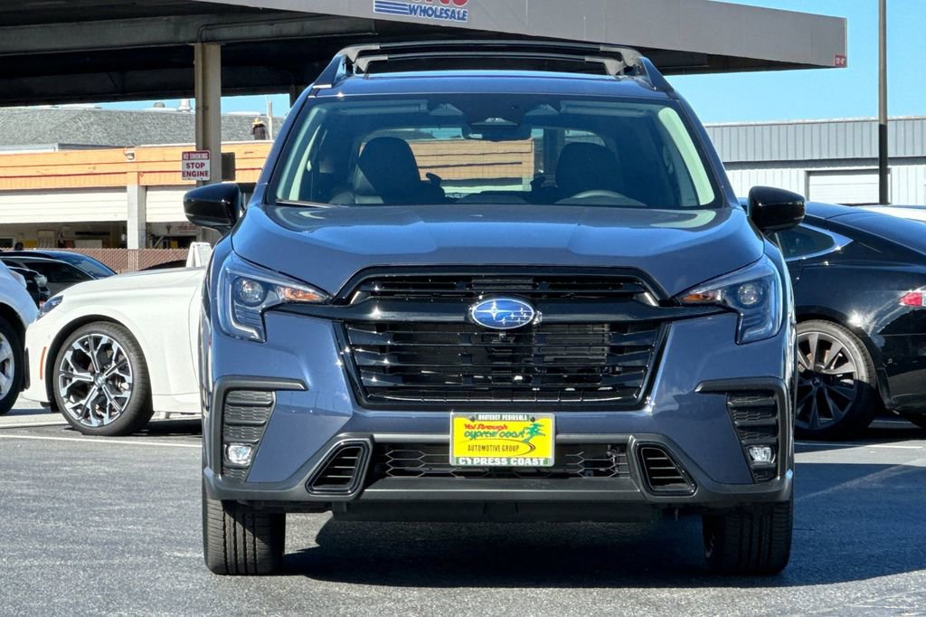 Used 2025 Subaru Ascent Bronze Edition w/ Onyx Package image 9