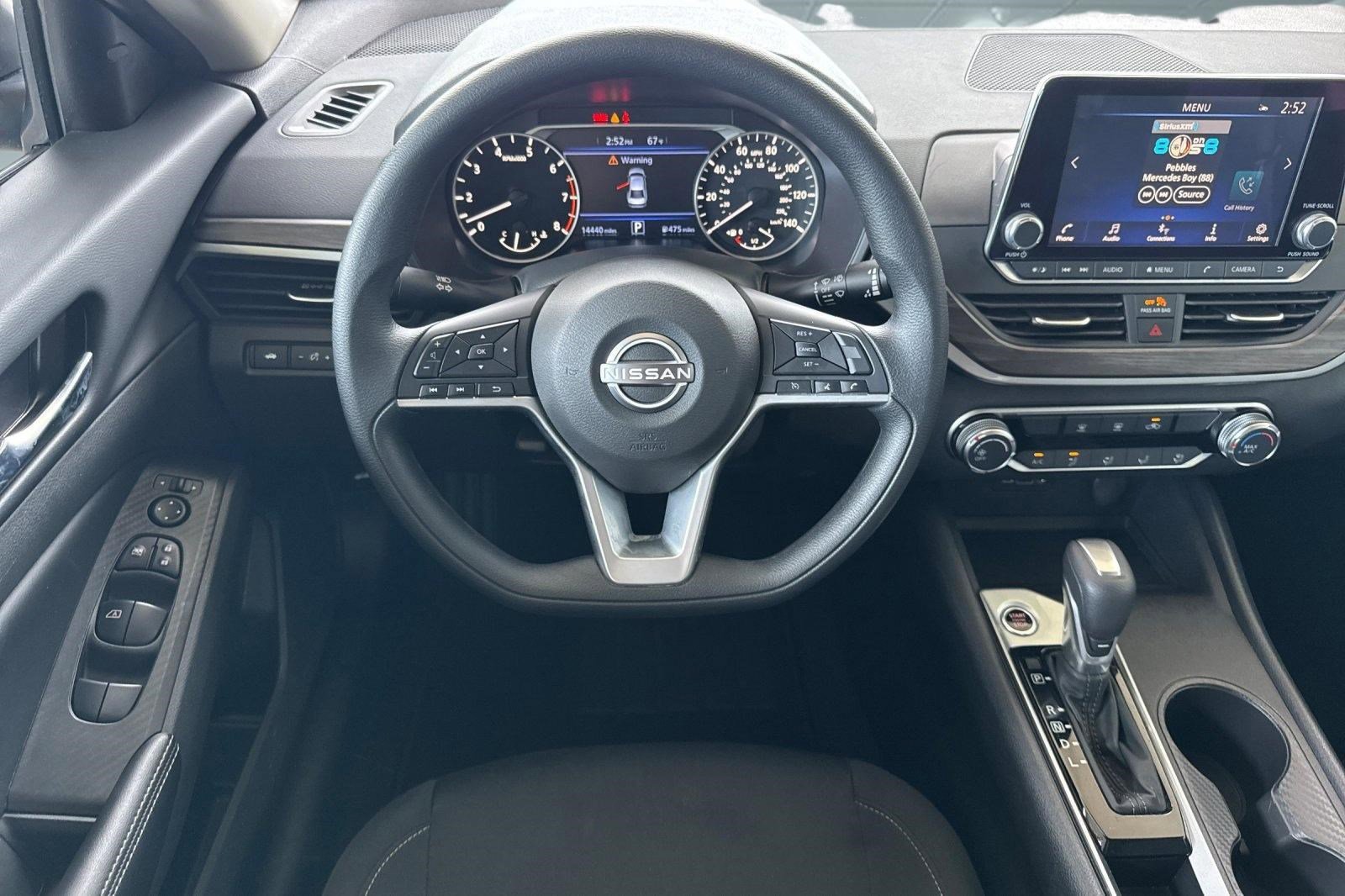 Used 2025 Nissan Altima 2.5 SV image 27