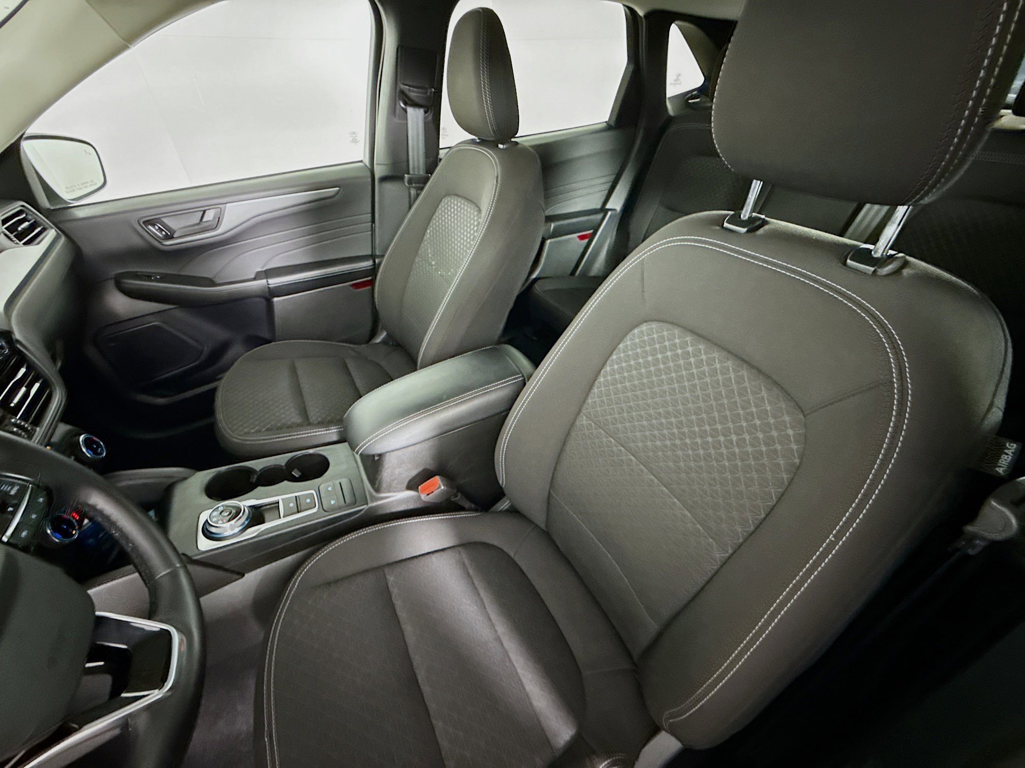 Used 2024 Ford Escape Active image 25