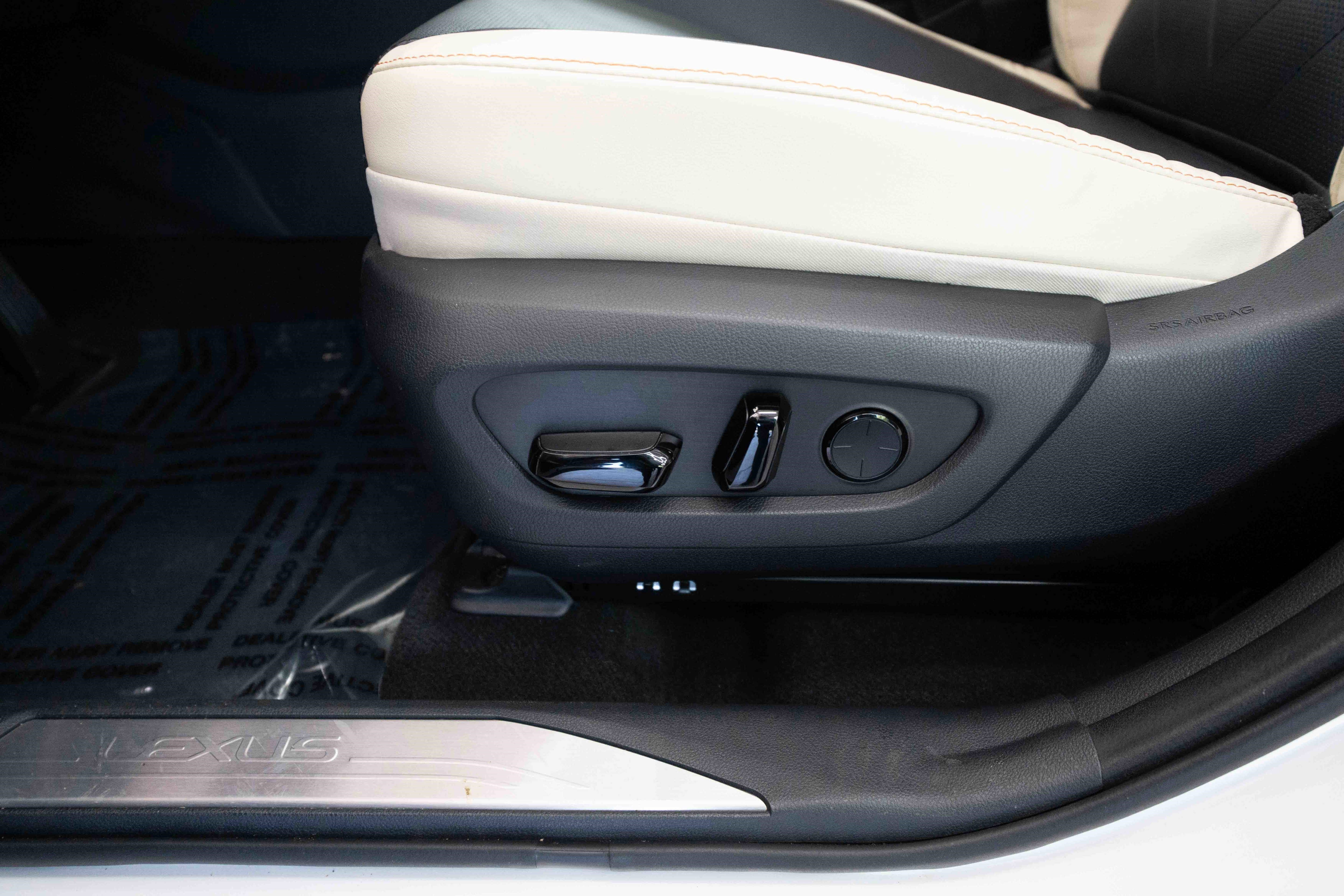 Used 2022 Lexus NX 350 AWD image 12