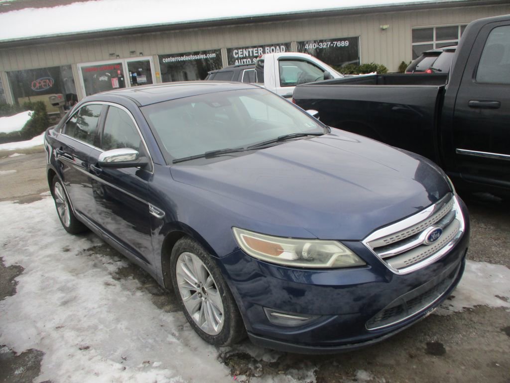Used 2011 Ford Taurus Limited w/ 303A Rapid Spec Order Code AWD/4WD image 1