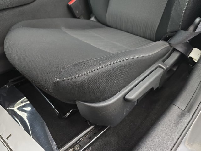 Used 2025 Nissan Sentra SV FWD image 28