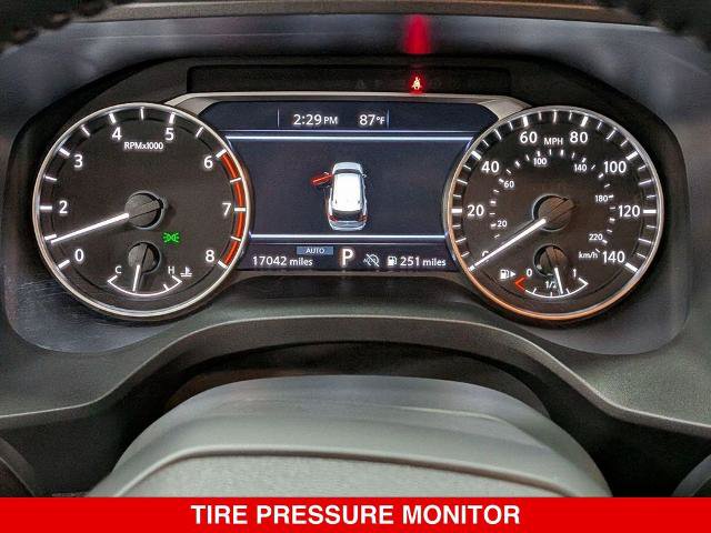 Certified 2025 Nissan Rogue SV w/ SV Premium Package AWD/4WD image 20