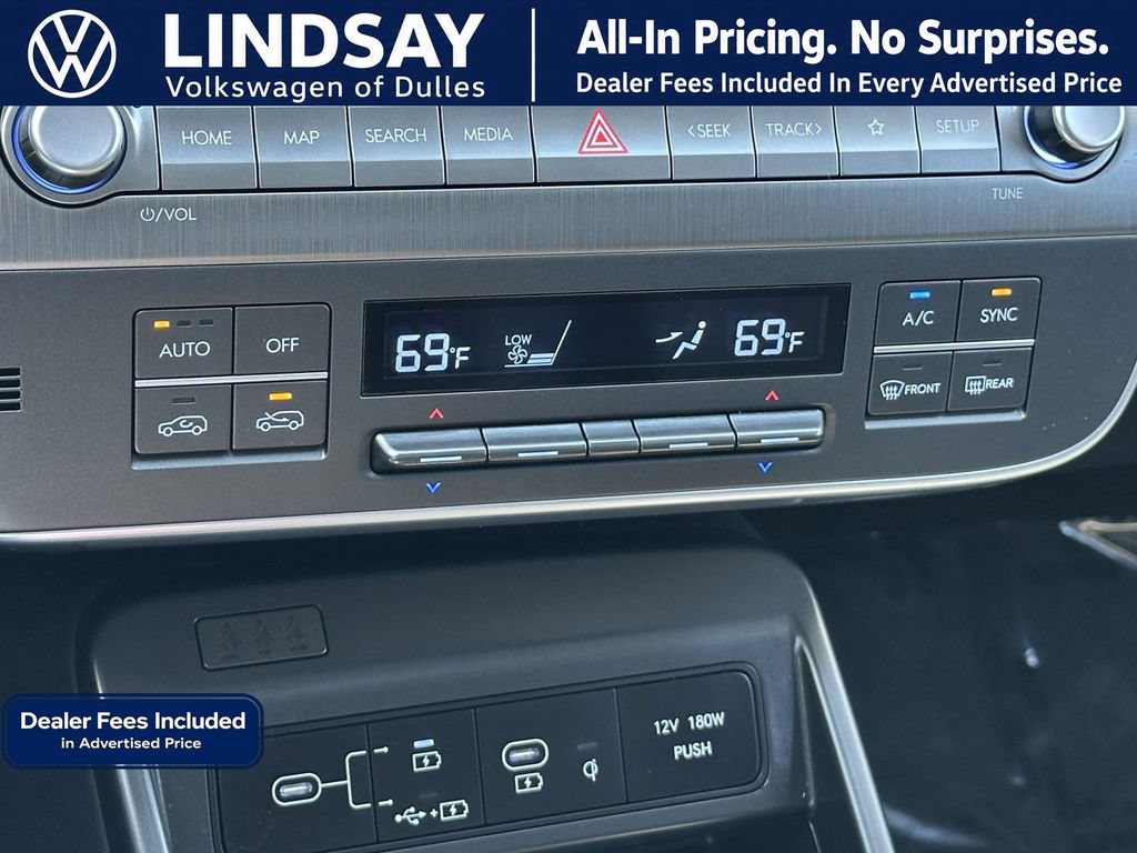 Used 2024 Hyundai Kona Limited AWD/4WD image 18