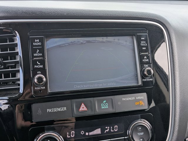 Used 2018 Mitsubishi Outlander ES image 17