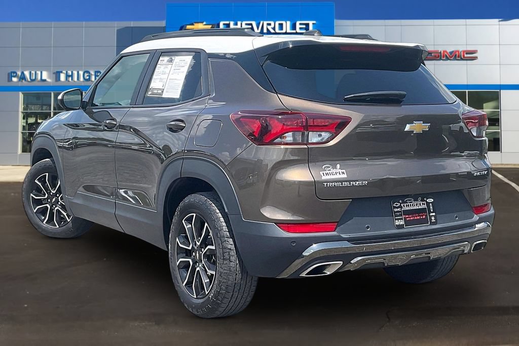 Used 2022 Chevrolet TrailBlazer ACTIV w/ Technology Package FWD image 4