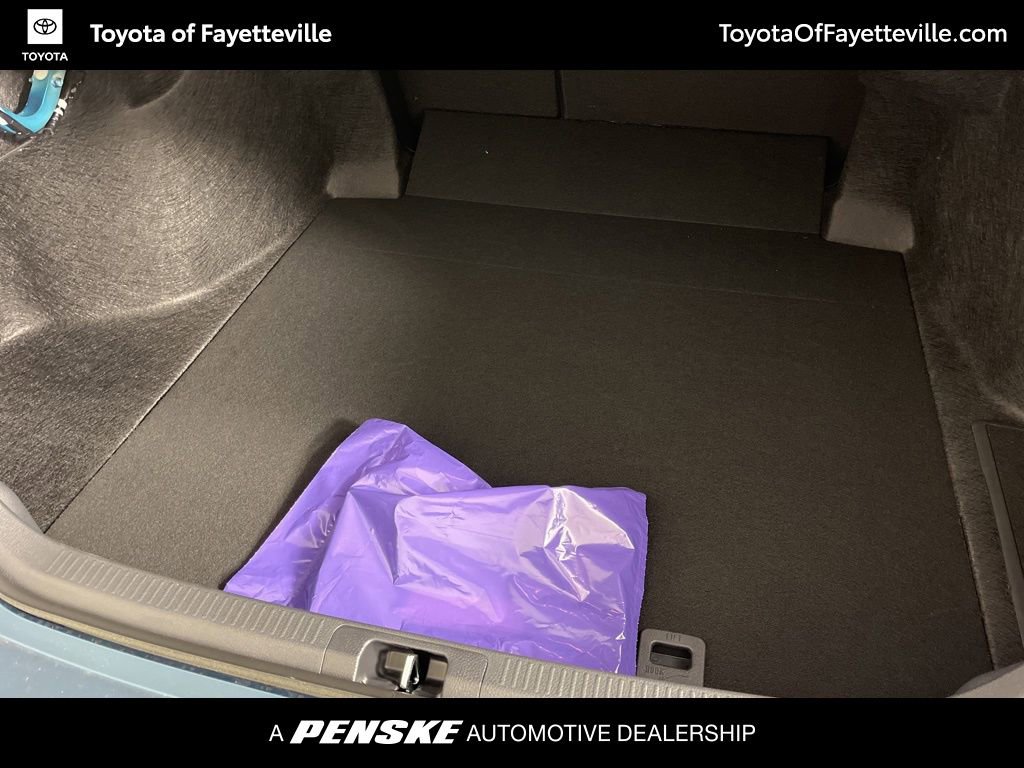 Used 2026 Toyota Camry LE w/ Convenience Package FWD image 9