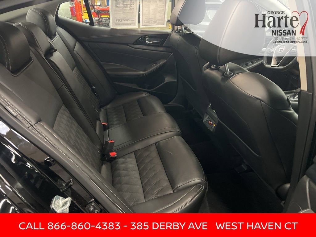 Certified 2023 Nissan Maxima Platinum w/ Sport Mat Group image 36