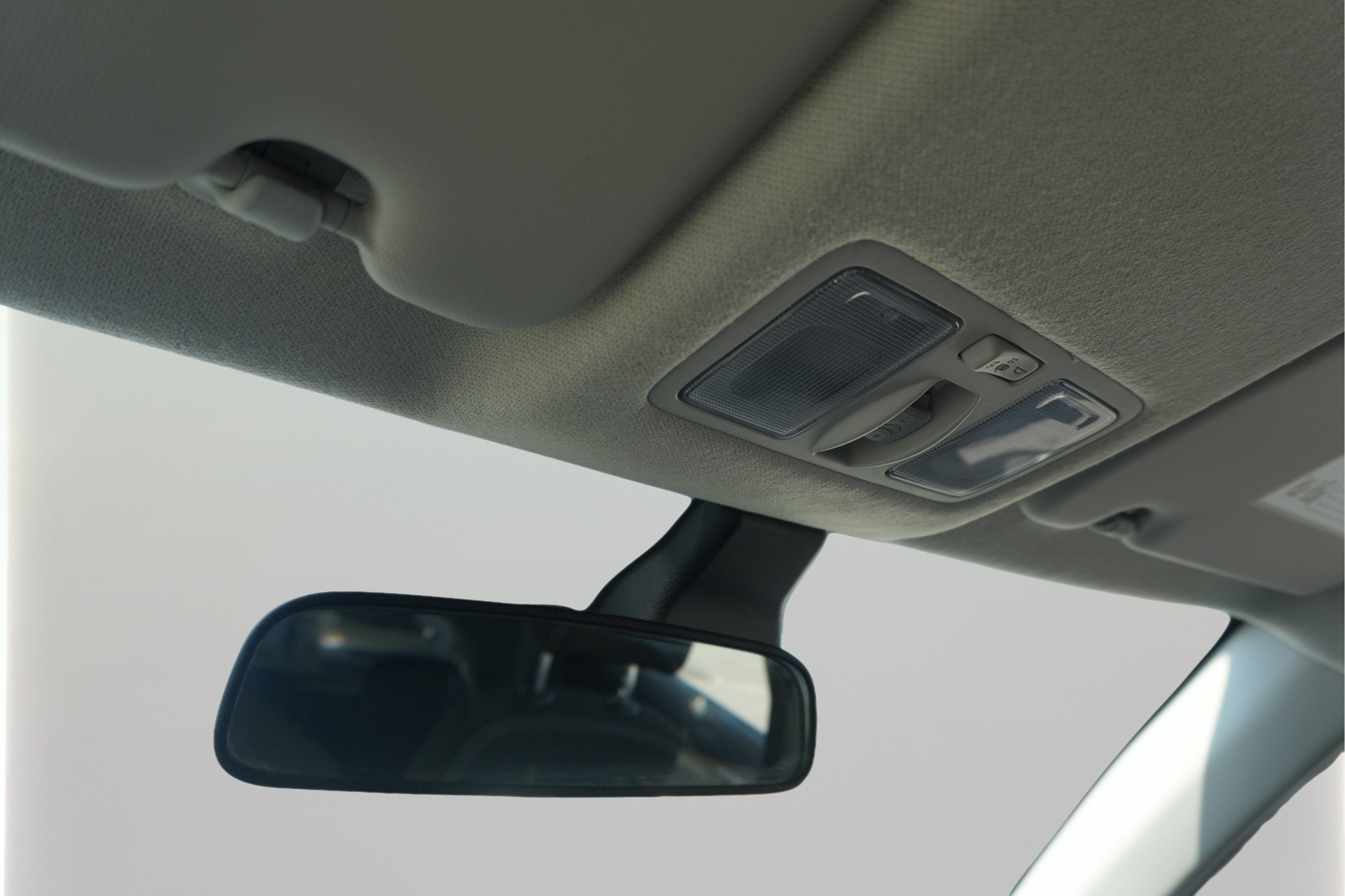Used 2025 Hyundai Venue SEL FWD image 35