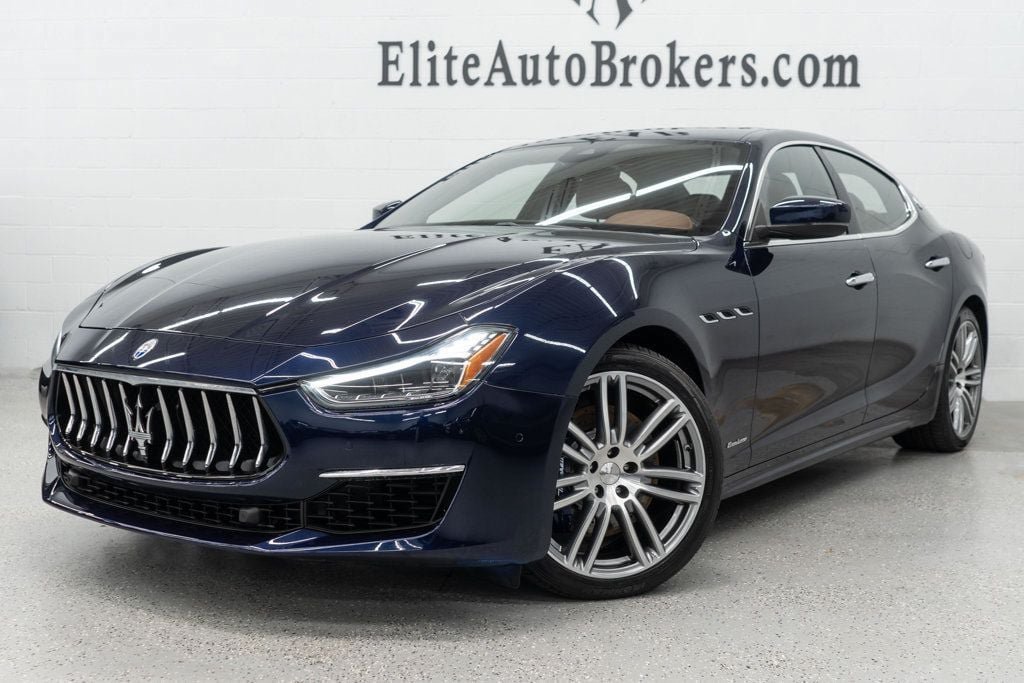 Used 2018 Maserati Ghibli S GranLusso RWD image 46
