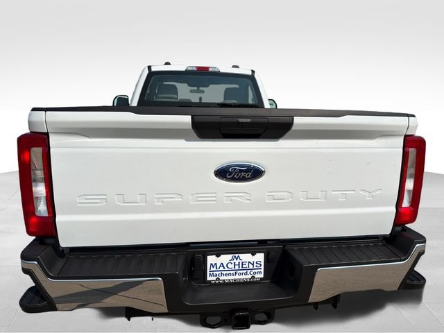 New 2026 Ford F250 XL w/ FX4 Off-Road Package AWD/4WD image 5
