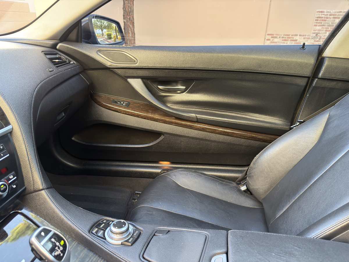 Used 2013 BMW 640i Coupe image 40