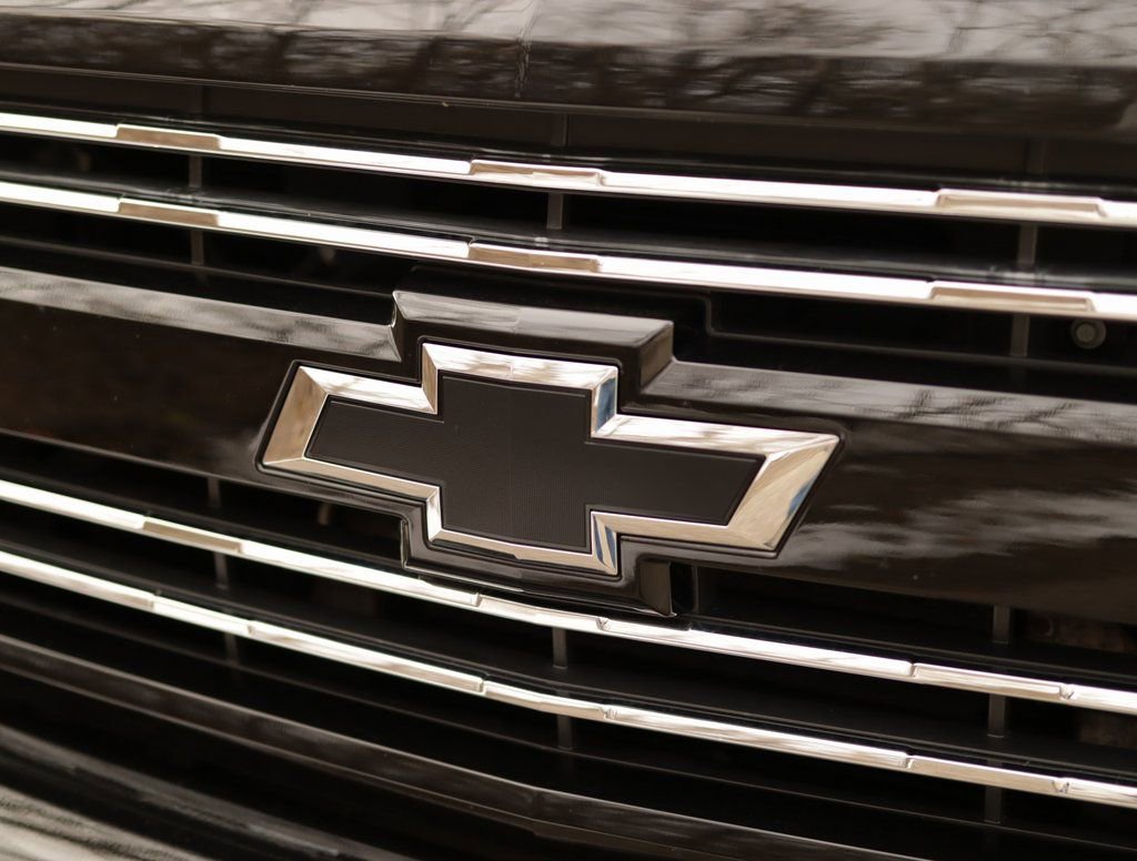 Used 2016 Chevrolet Silverado 2500 LTZ w/ Custom Sport Edition image 36