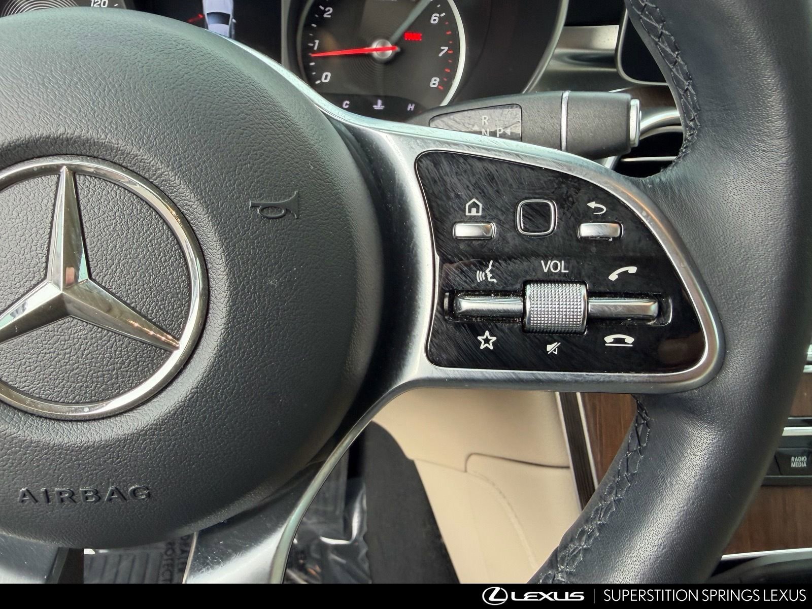 Used 2020 Mercedes-Benz GLC 300 image 35