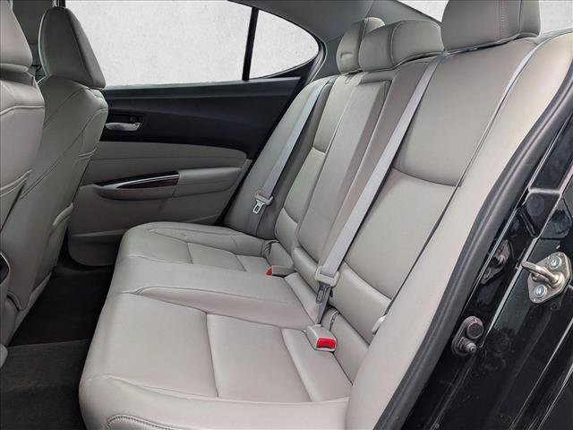 Used 2015 Acura TLX image 17