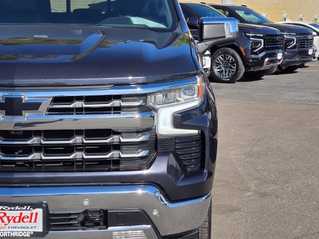 Certified 2022 Chevrolet Silverado 1500 LTZ w/ LTZ Convenience Package II RWD image 3