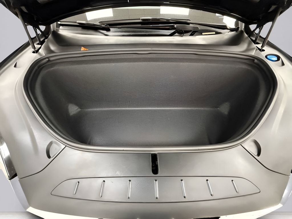 Used 2017 Tesla Model X 75D image 9