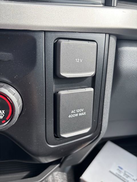 New 2026 Ford F550 4x4 Crew Cab image 29