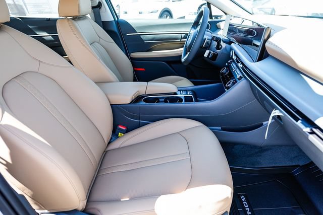 New 2026 Hyundai Sonata Limited FWD image 20