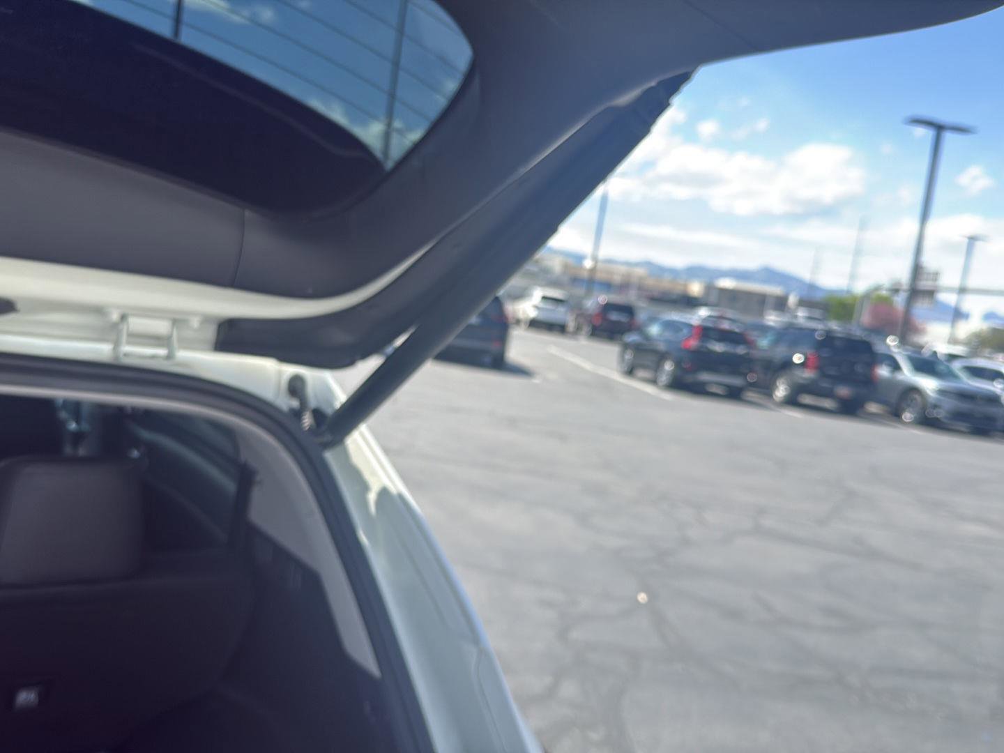 Used 2022 Kia Sportage EX image 11