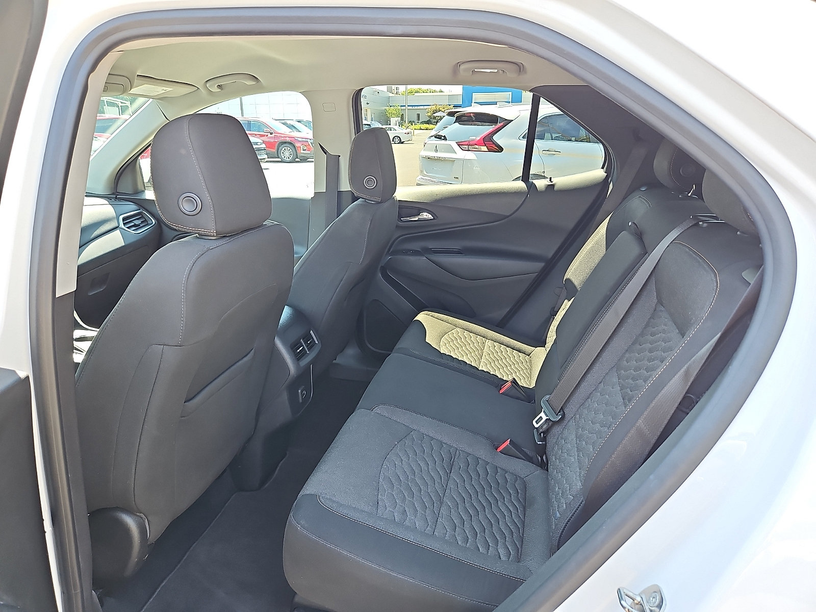 Used 2020 Chevrolet Equinox LT AWD/4WD image 10