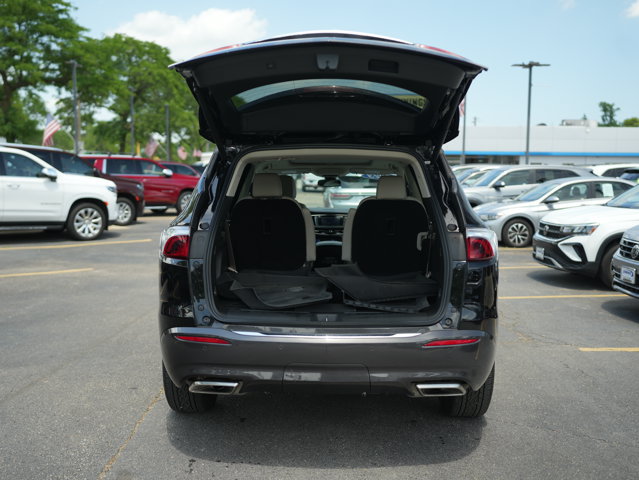Used 2023 Buick Enclave Essence w/ Experience Buick Package AWD/4WD image 7