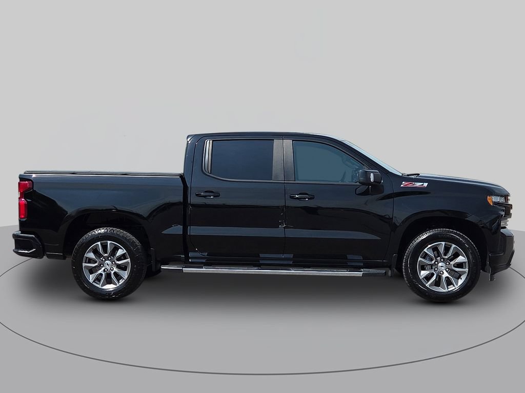 Used 2022 Chevrolet Silverado 1500 RST w/ Safety Package AWD/4WD image 2