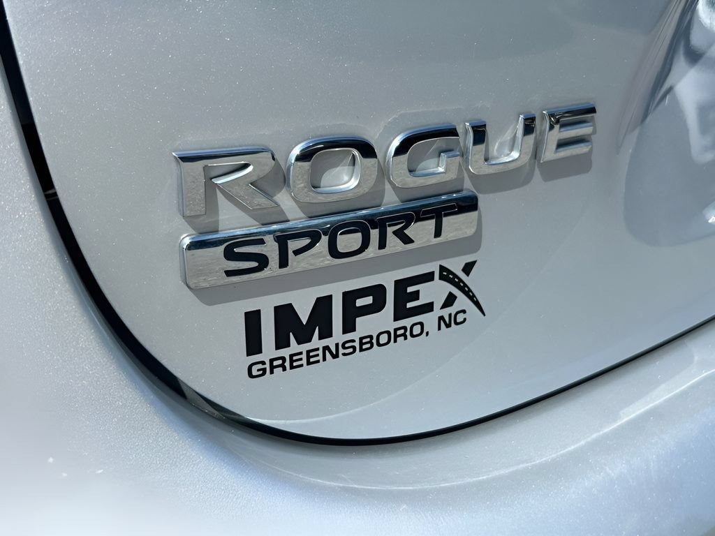 Used 2020 Nissan Rogue Sport S FWD image 29