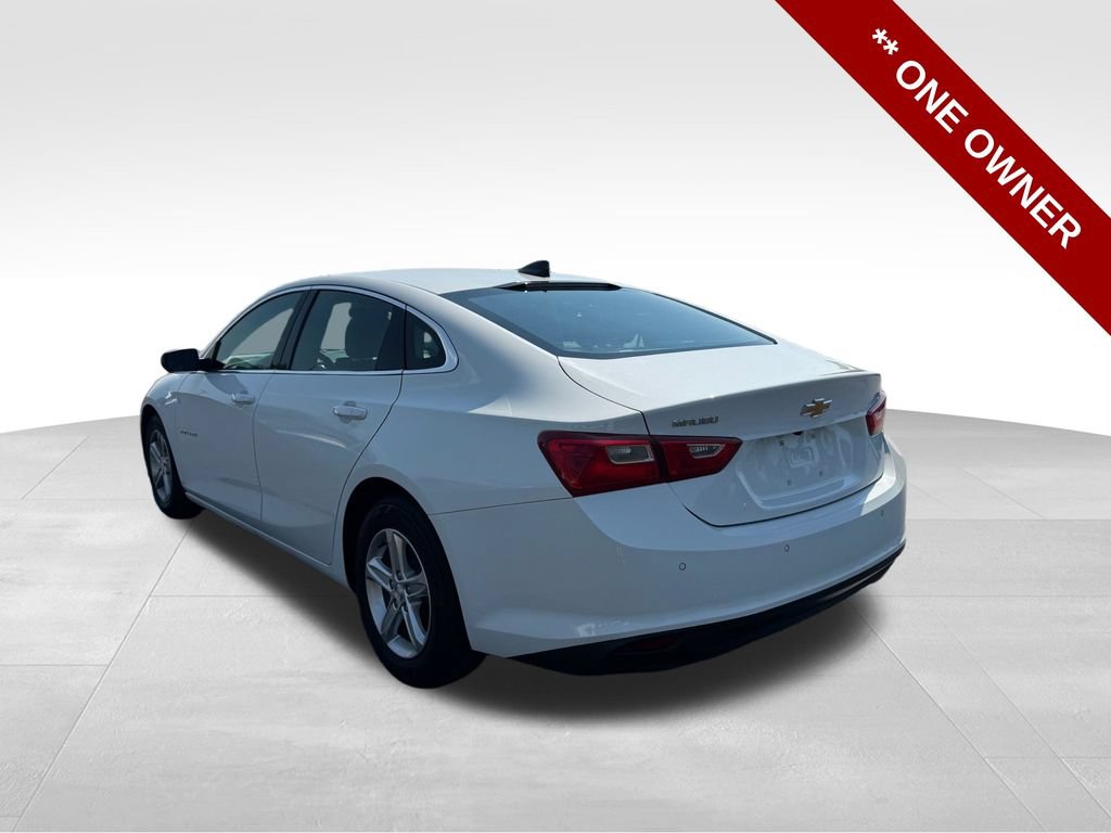 Used 2022 Chevrolet Malibu LS w/ Driver Confidence Package II FWD image 3