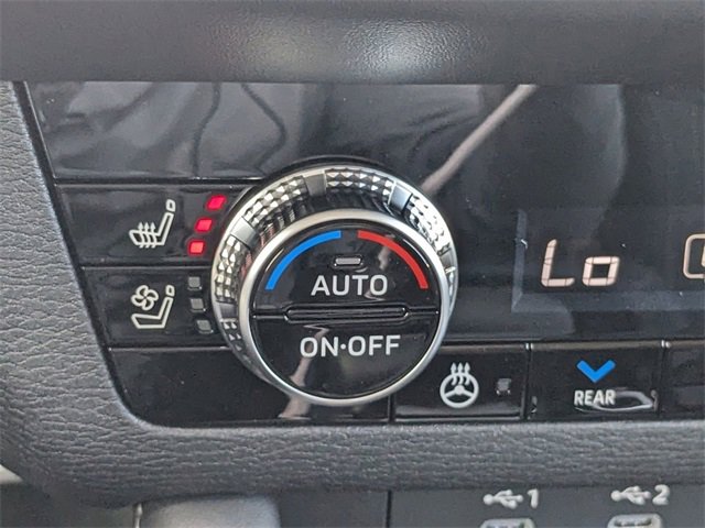 New 2025 Mitsubishi Outlander SEL image 22