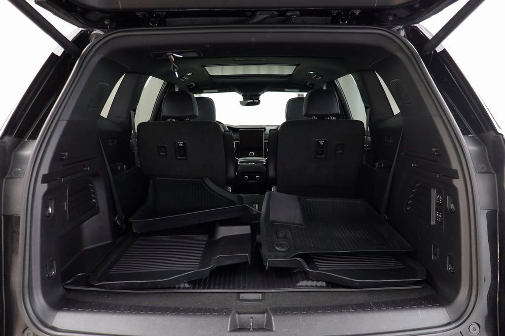 Used 2025 GMC Acadia Denali w/ Super Cruise Package image 19