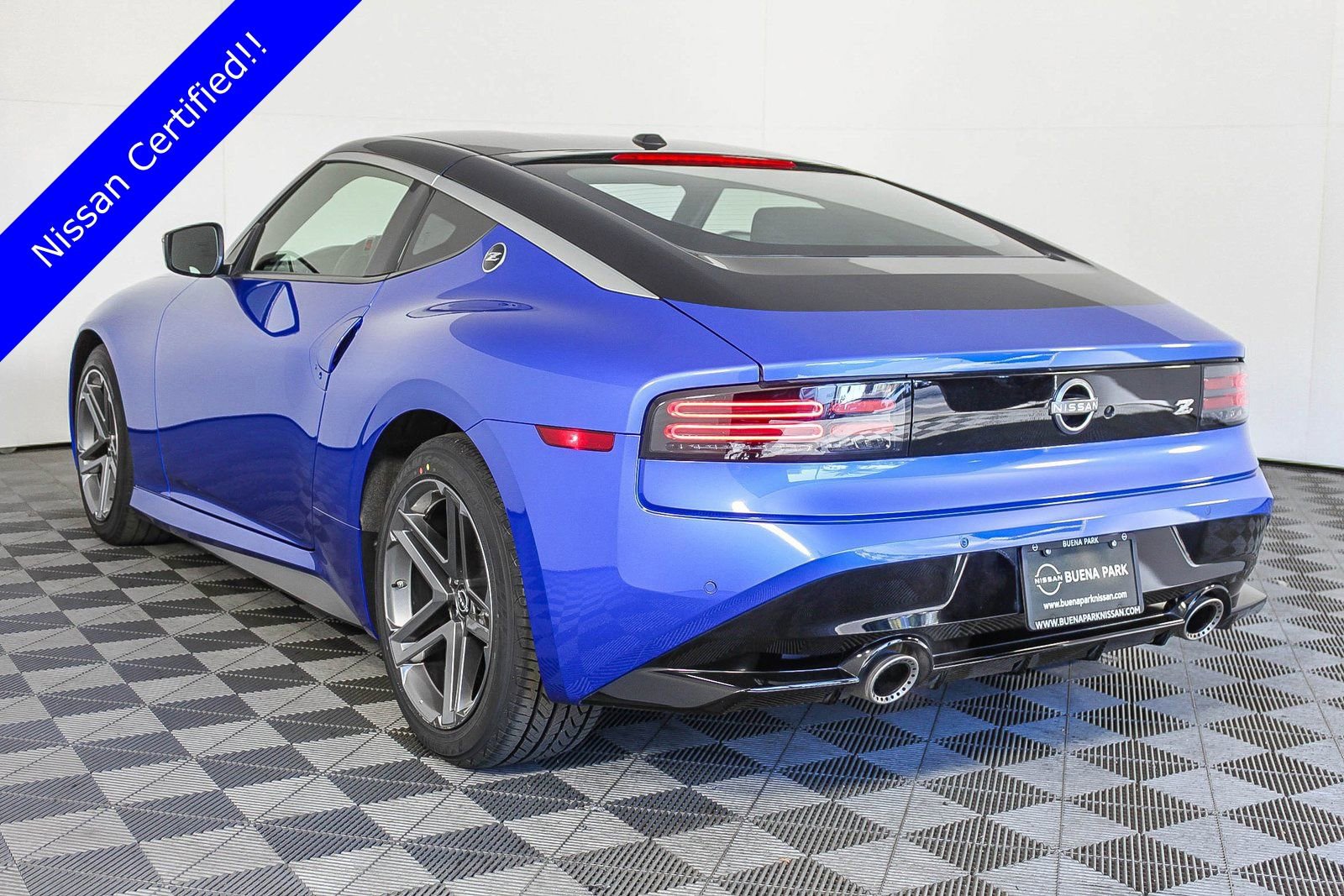 Certified 2024 Nissan Z Sport w/ Floor Mat Package image 6