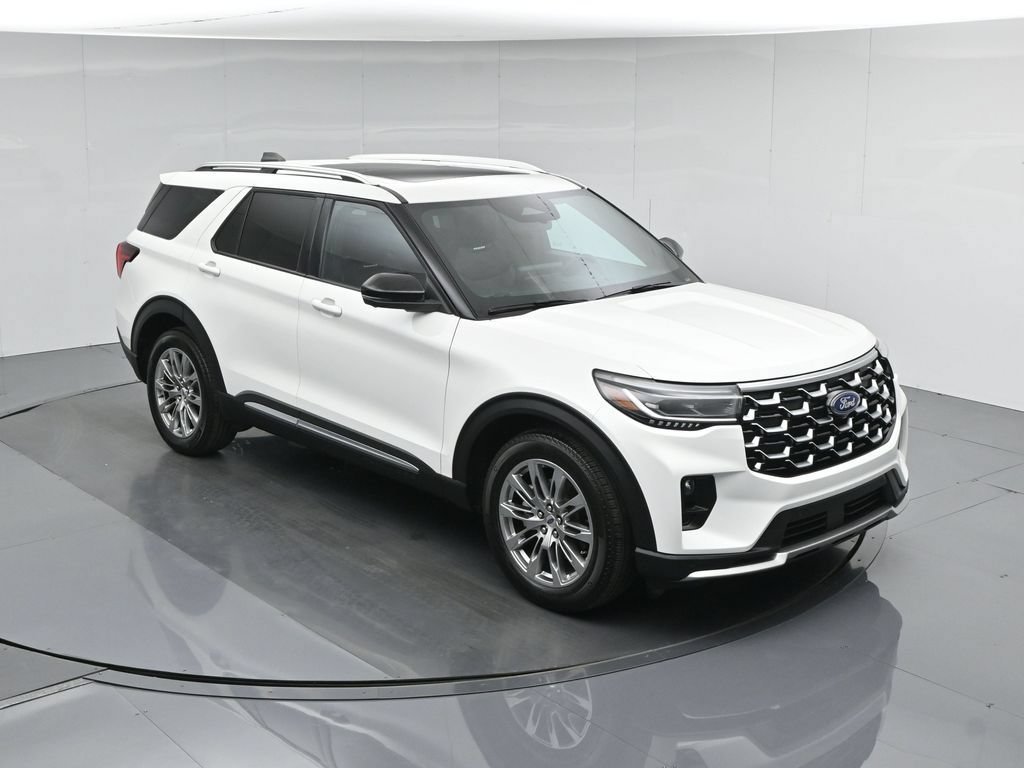 Certified 2025 Ford Explorer Platinum RWD image 44