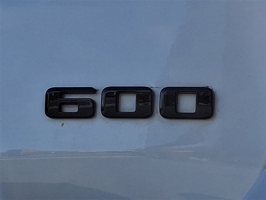 Used 2023 Cadillac Escalade ESV Sport Platinum image 30