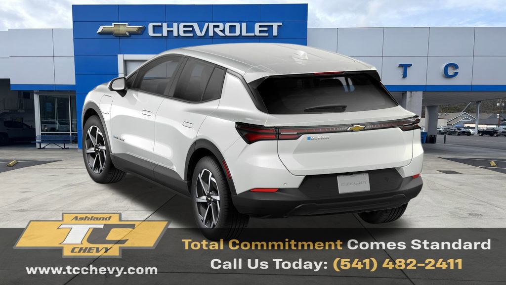 New 2026 Chevrolet Equinox EV LT image 2