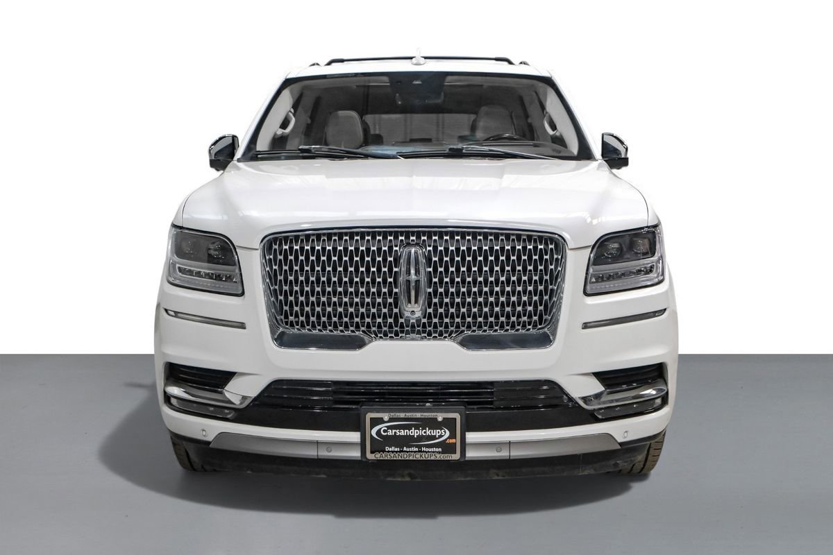 Used 2021 Lincoln Navigator L Black Label w/ Cargo Convenience Package image 3