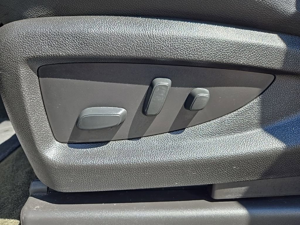 Used 2018 Chevrolet Tahoe Premier image 15