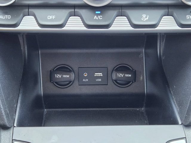Used 2020 Hyundai Elantra Value Edition w/ Cargo Package (C1) FWD image 19
