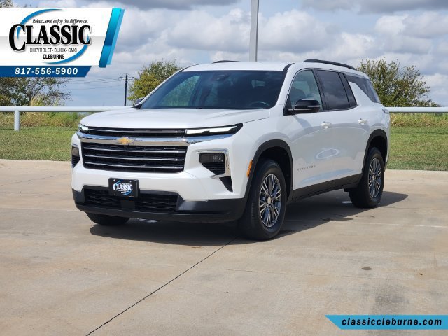 Used 2024 Chevrolet Traverse LT w/ LPO, Floor Liner Package FWD image 6