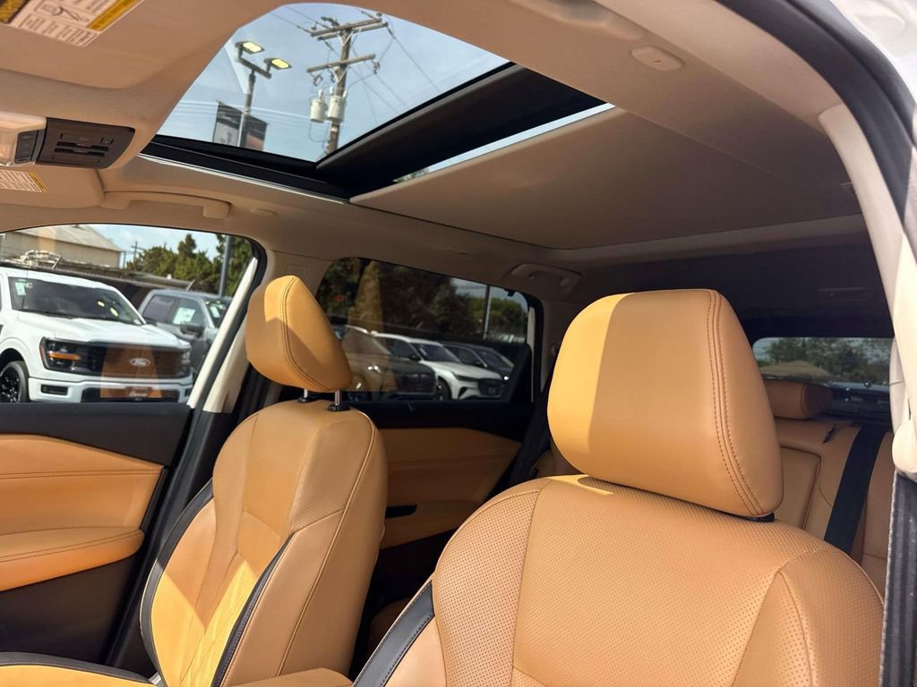 Used 2023 Nissan Rogue Platinum w/ Platinum Premium Package FWD image 27