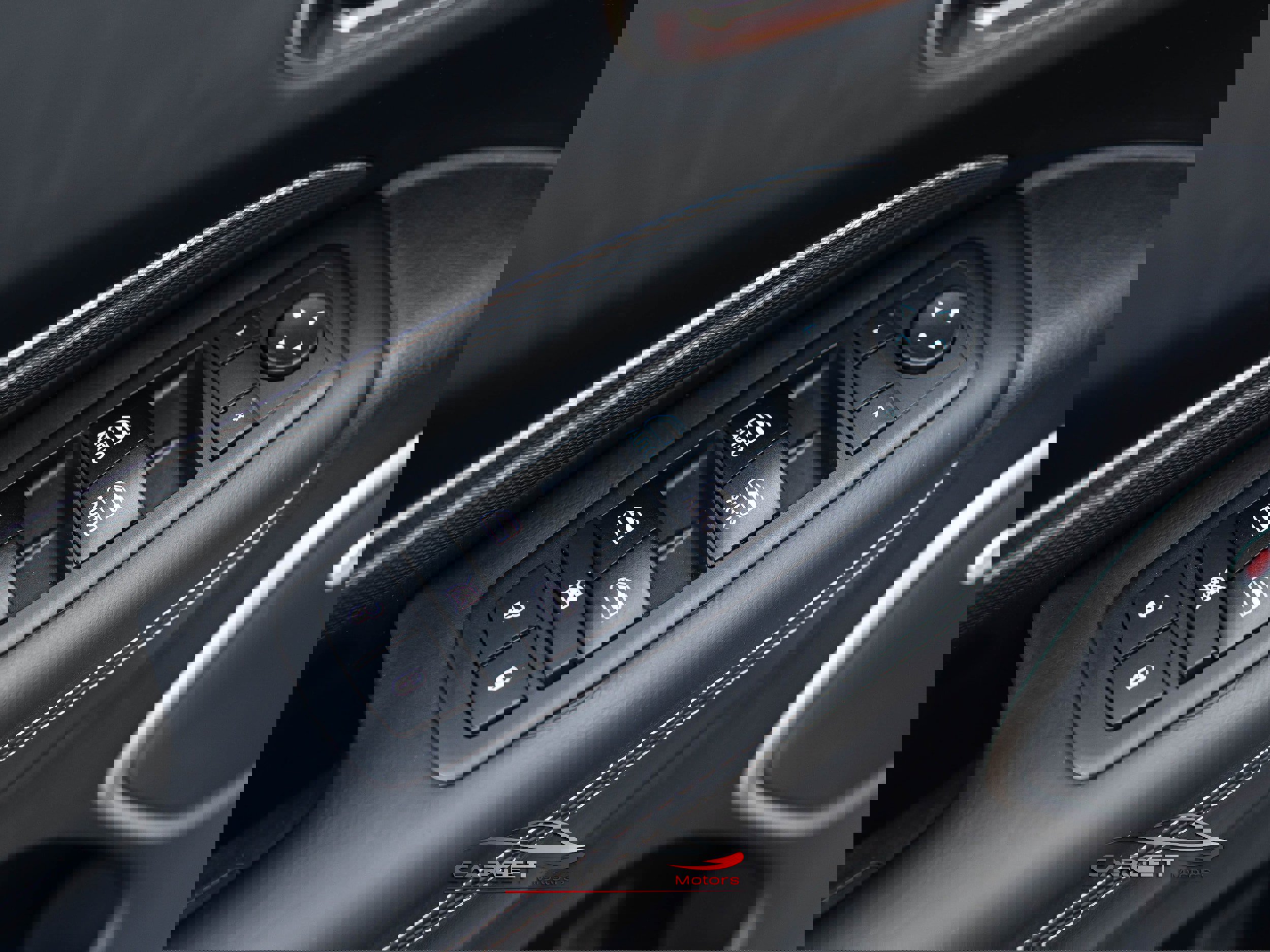 Used 2018 Dodge Durango SRT w/ SRT Interior Appearance Group image 38