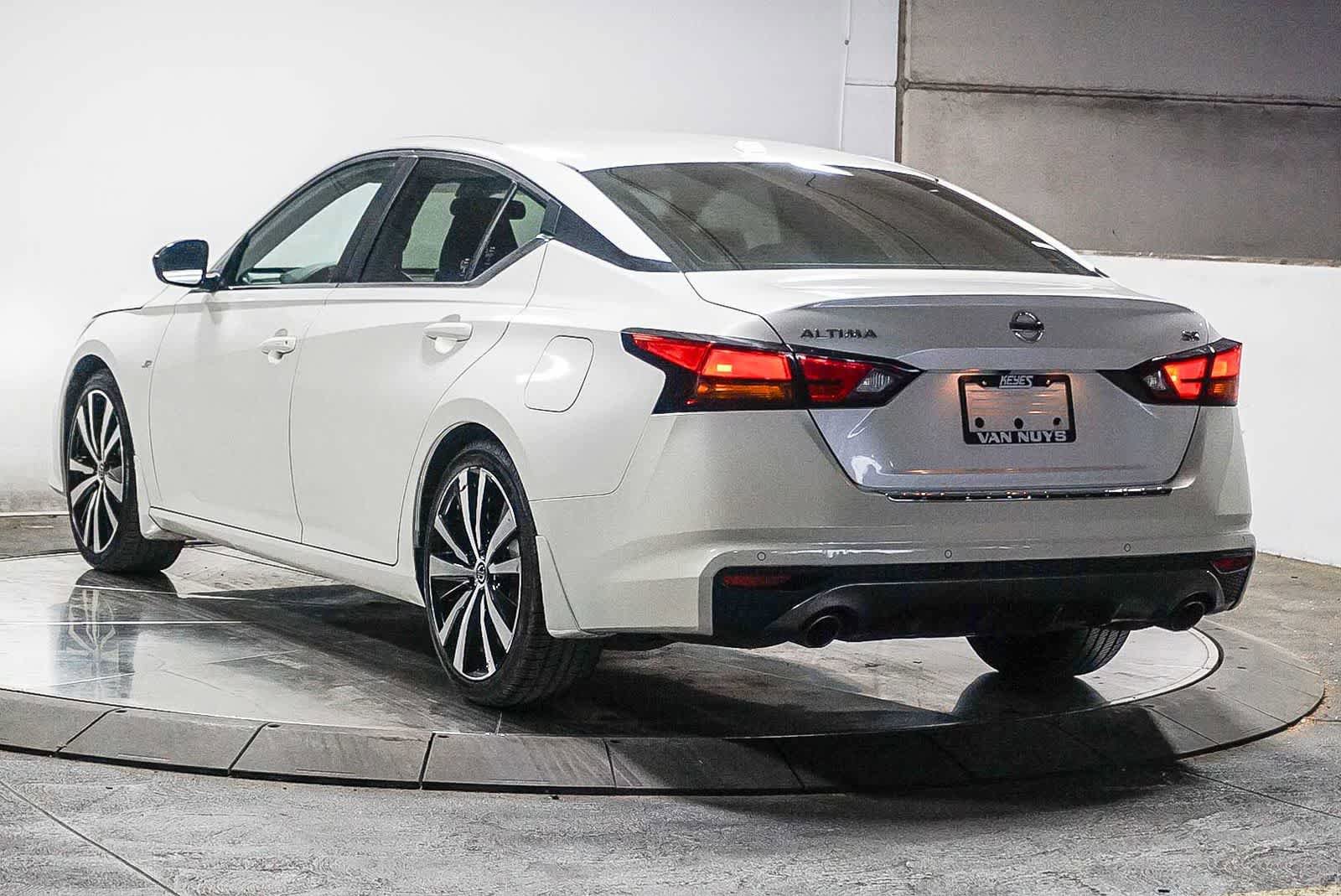 Used 2020 Nissan Altima 2.5 SR image 10