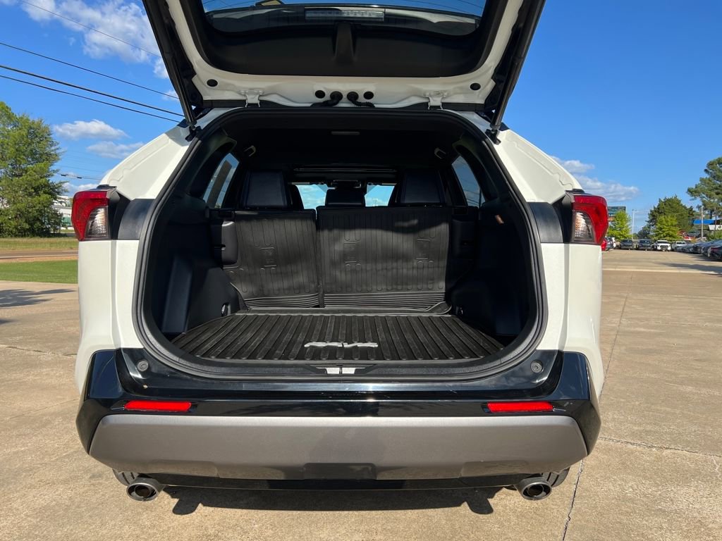 Used 2021 Toyota RAV4 XSE w/ XSE Grade Weather Package image 19