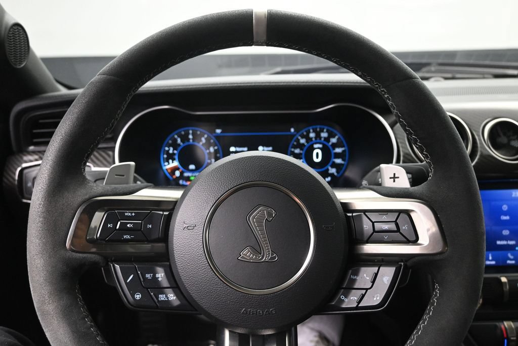 Used 2020 Ford Mustang Shelby GT500 w/ Carbon Fiber Track Pack RWD image 12