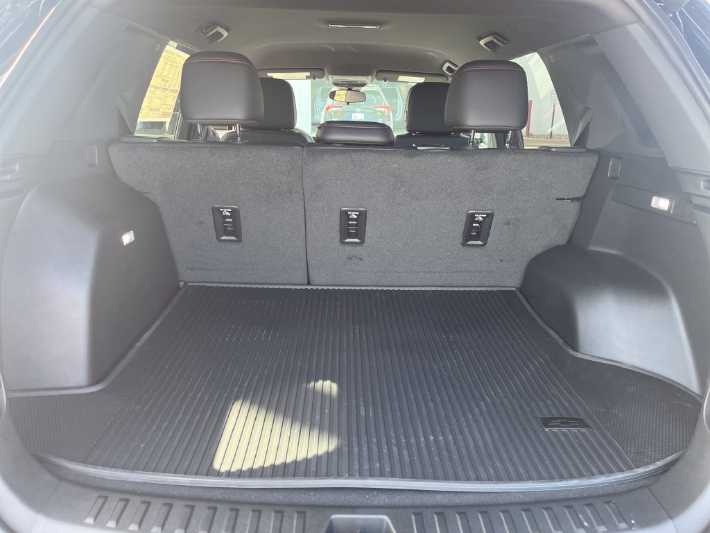 New 2027 Chevrolet Equinox RS w/ Convenience Package III AWD/4WD image 22