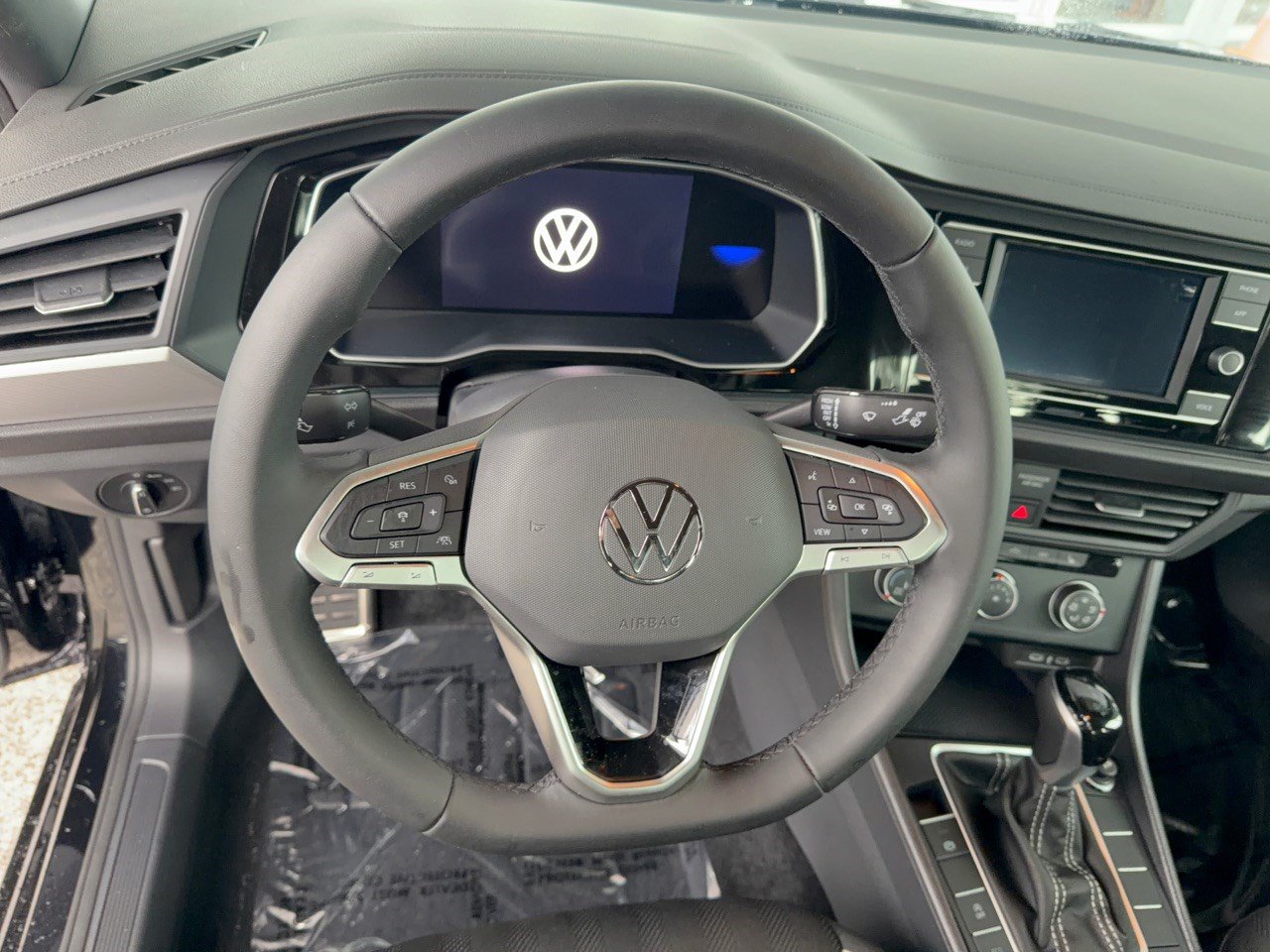 Used 2024 Volkswagen Jetta Sport FWD image 10