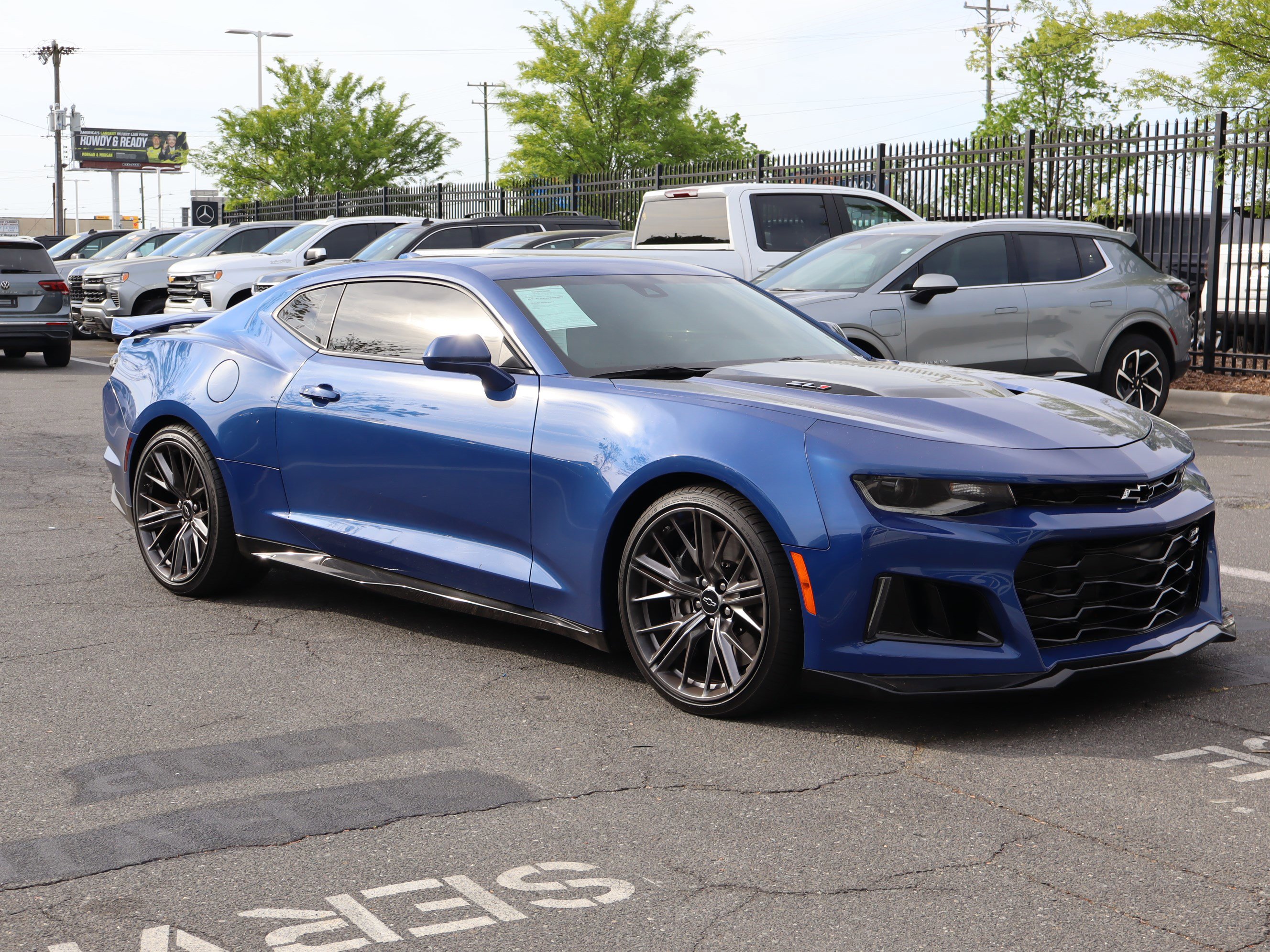 Used 2022 Chevrolet Camaro ZL1 image 2